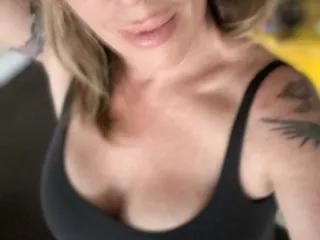 HardLimitHottie on Streamate 