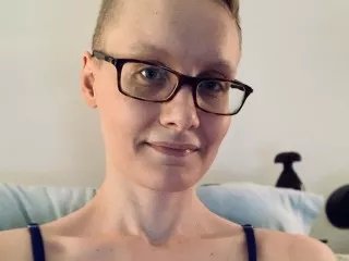 Offline LeahWilde on Streamate