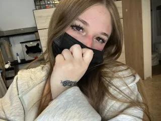 madissonfoxxx on Streamate 