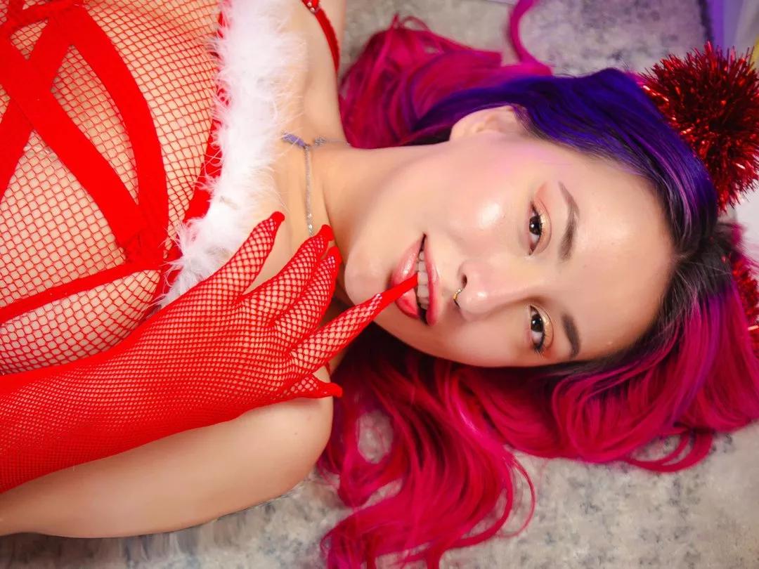 Malala18 on Streamate 