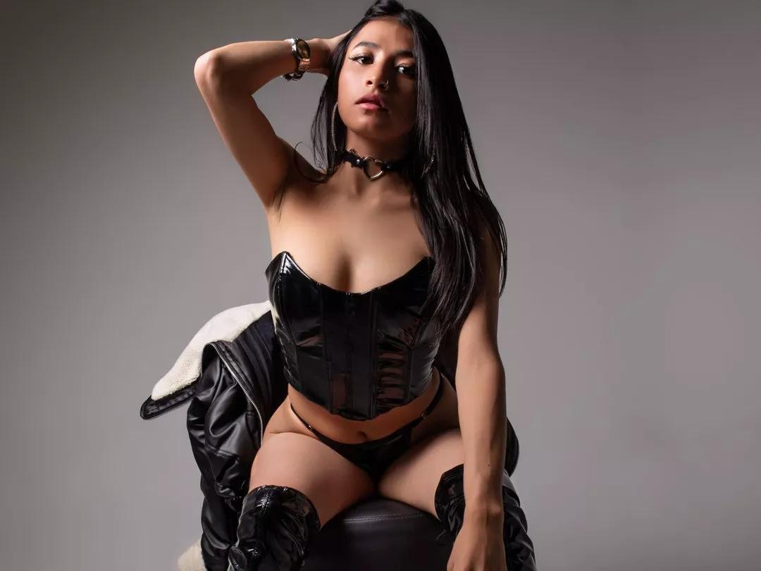 NaiaSanders on Streamate 
