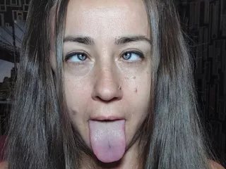 Offline Peach_Sky20 on Streamate