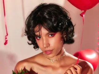 Offline PrettyBlaze on Streamate