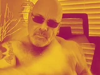 ThickddyDic on Streamate 