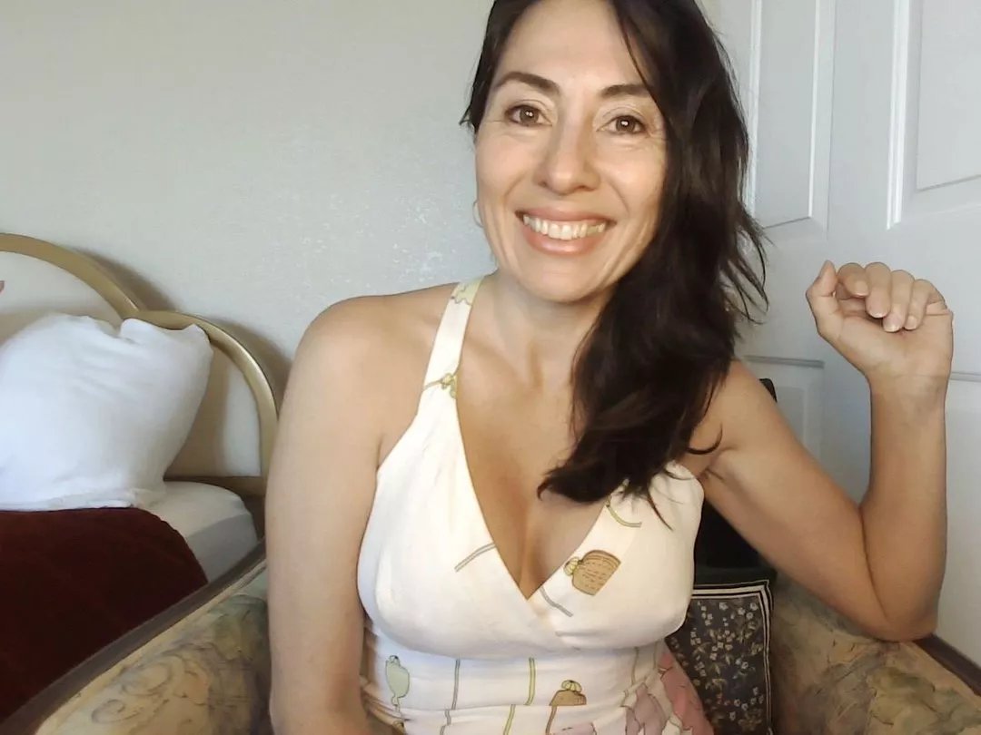 Offline Trinity369 on Streamate