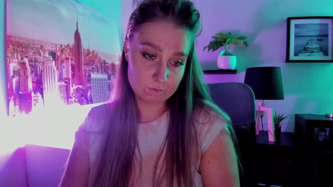 Alenapretty on Streamray 