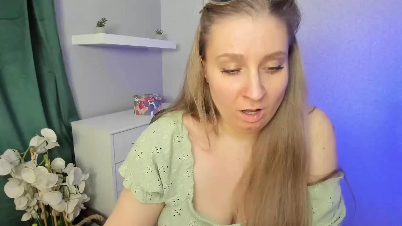 Alenapretty on Streamray 