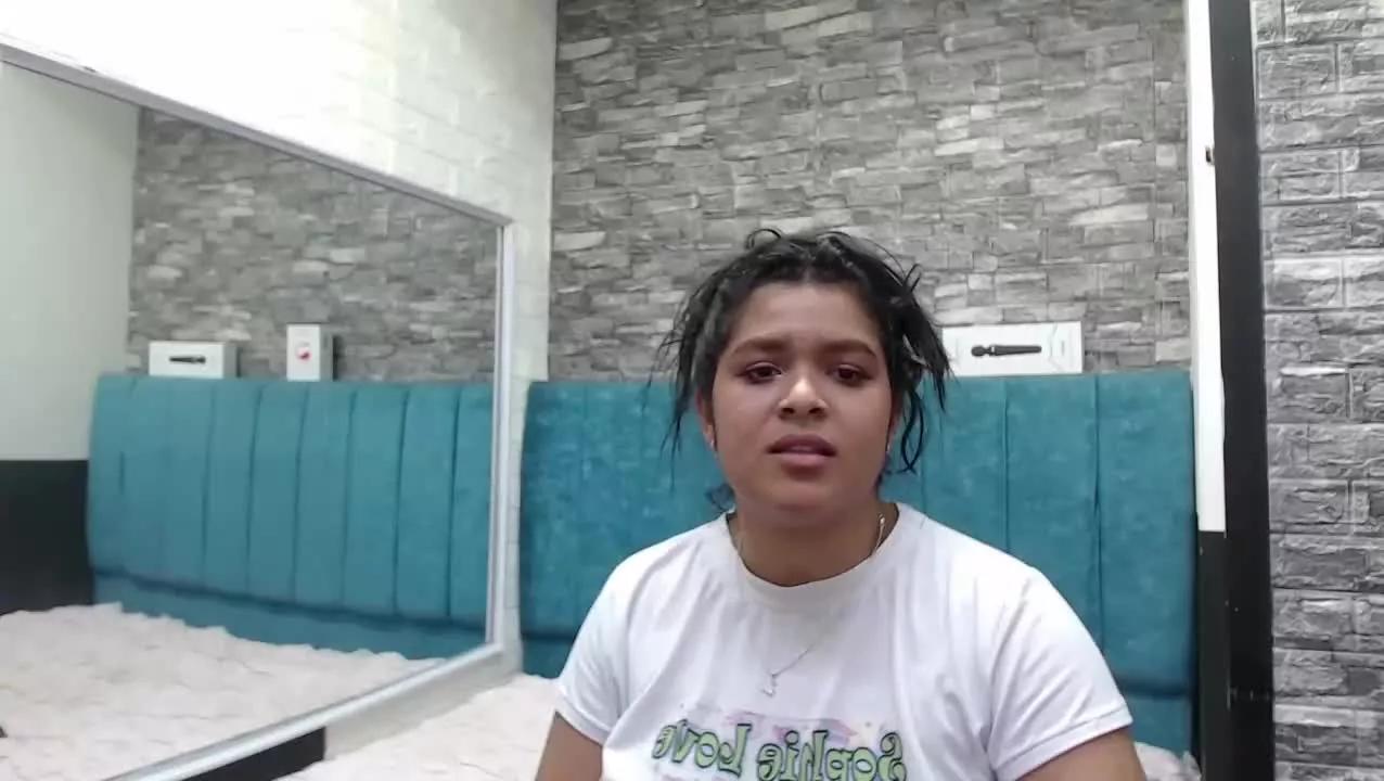 Alice_Jhonson on Streamray 