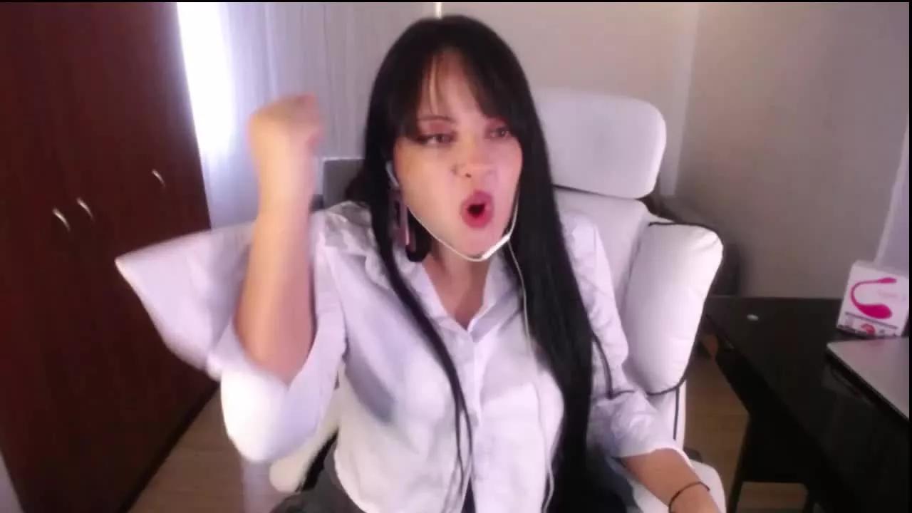 Amaranta_Rouly on Streamray 