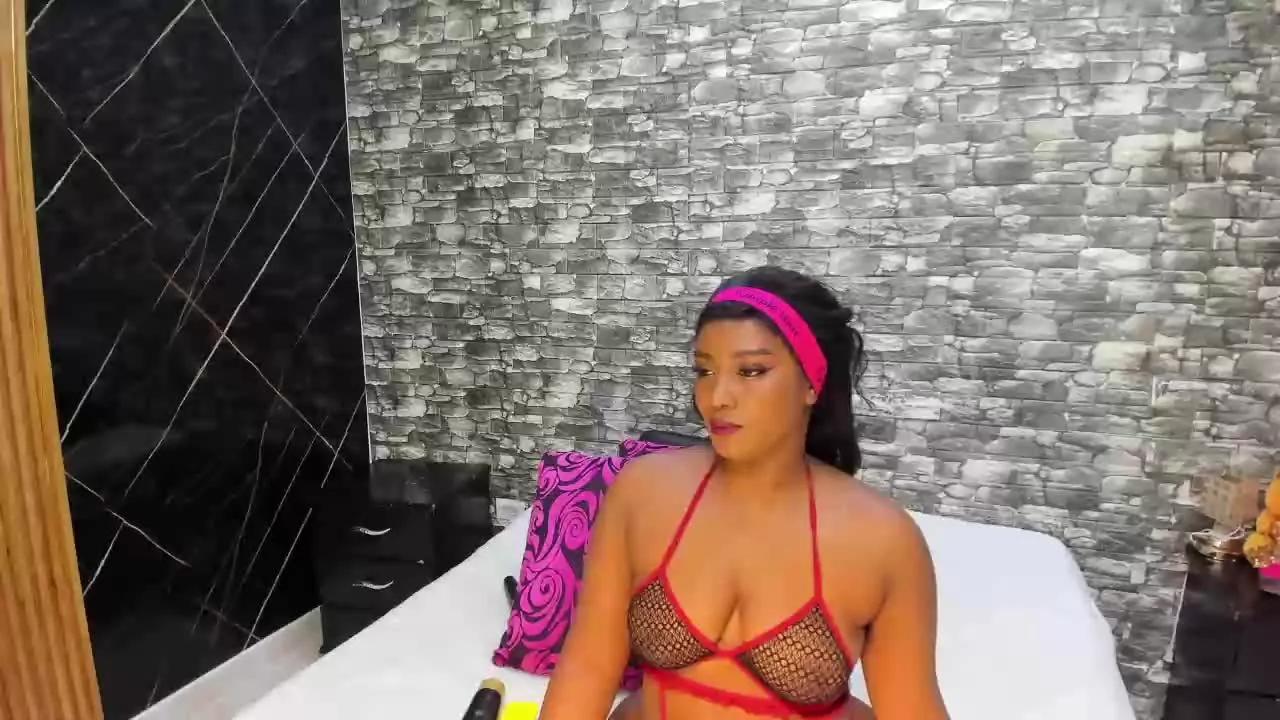 ArianaBlack on Streamray 