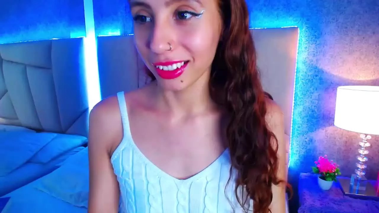 Offline CloeeMendezz on Streamray