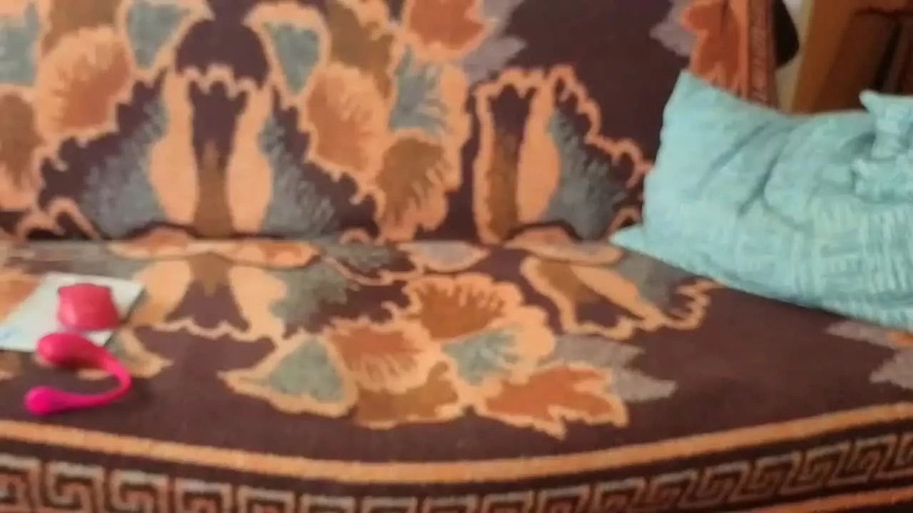 Offline cumloverboyxxx69 on Streamray