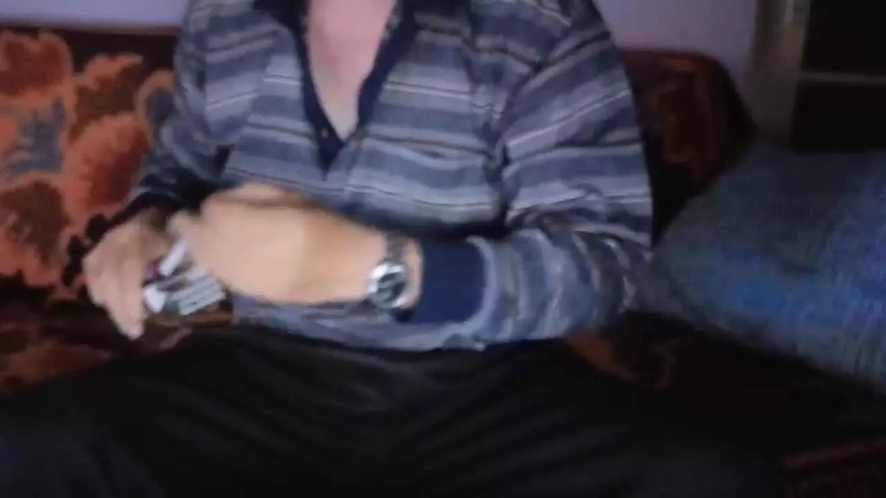 Offline cumloverboyxxx69 on Streamray