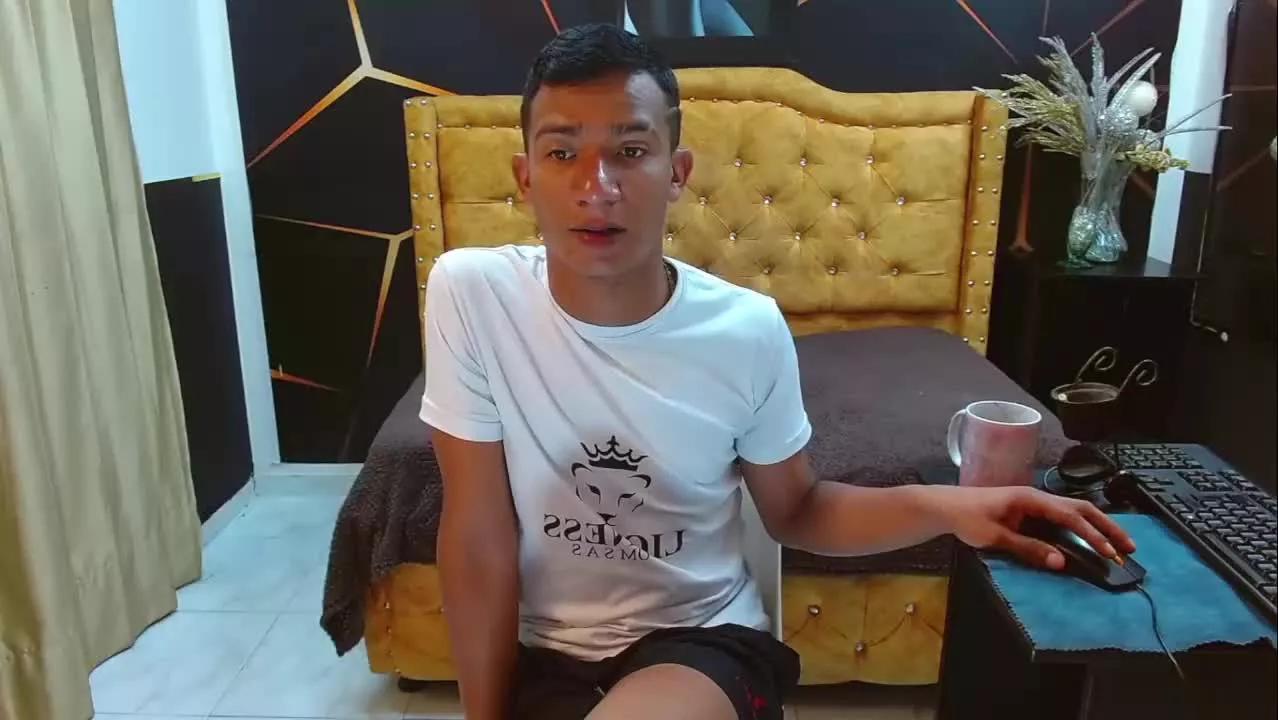 daniel_xxx_21 on Streamray 