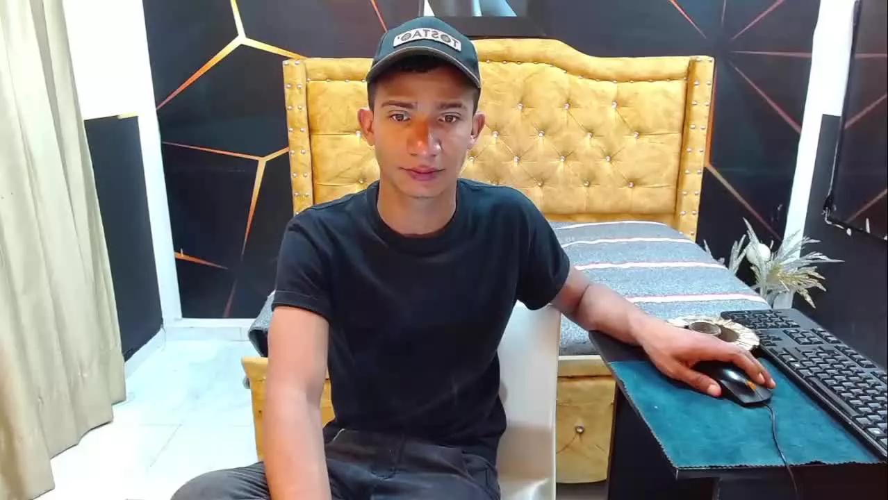 daniel_xxx_21 on Streamray 