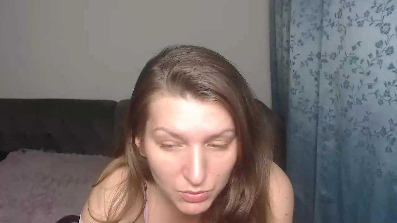 GlamyWife on Streamray 
