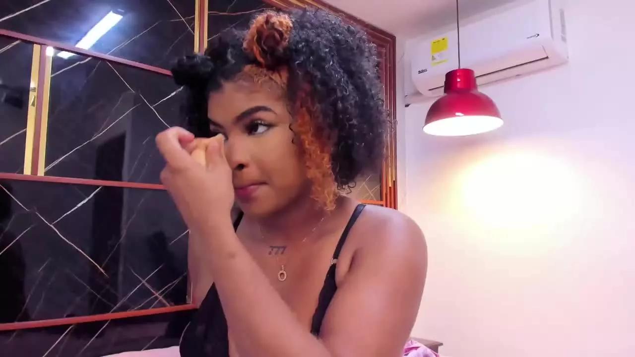 HannyThompso on Streamray 