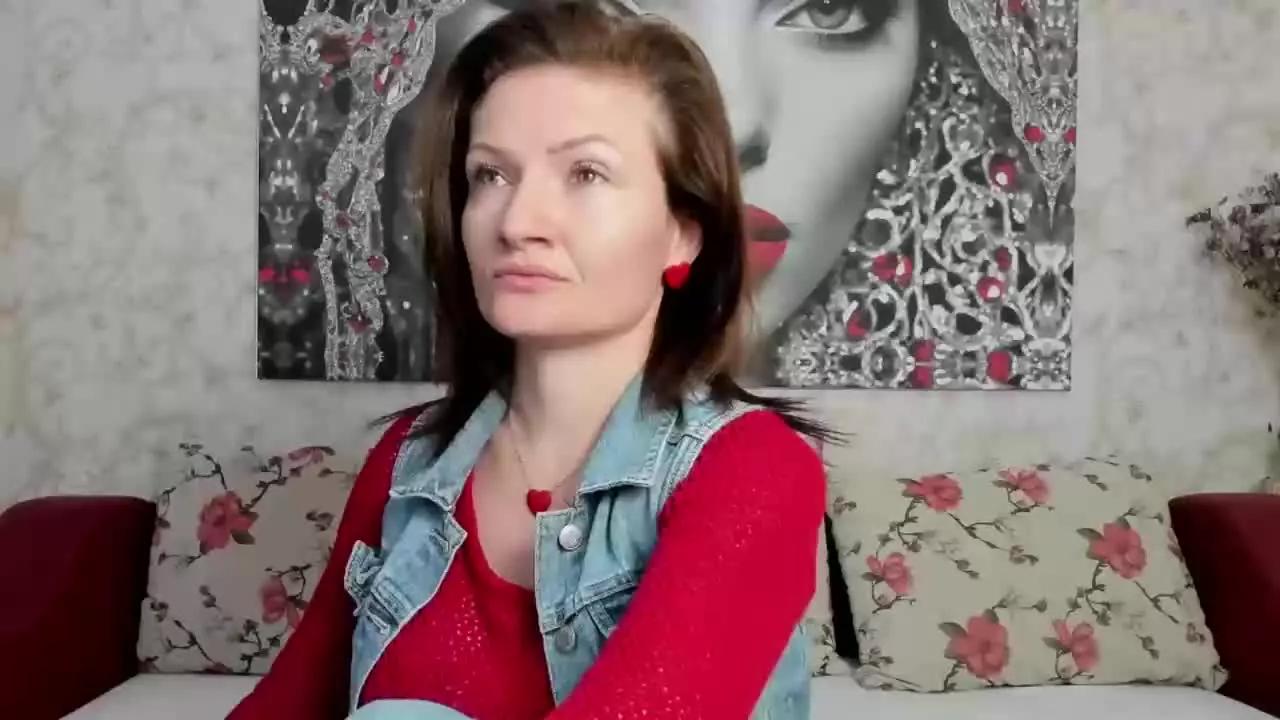 IngridBella on Streamray 