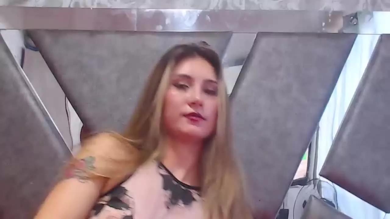JESSI_MONTES on Streamray 