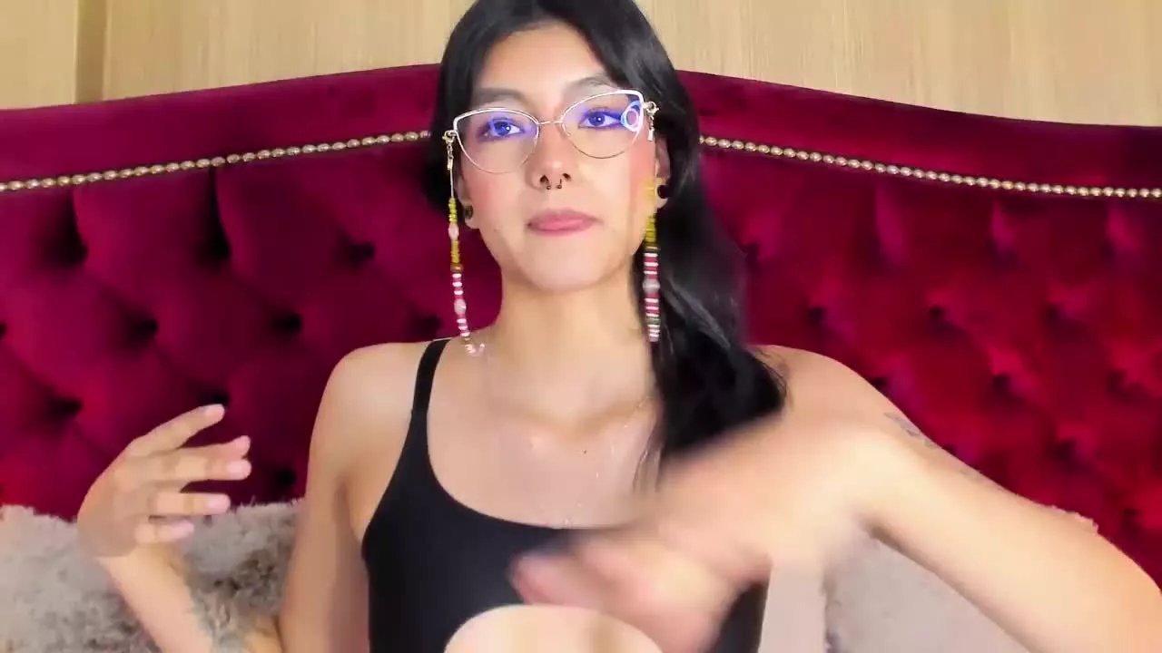 Offline KittyWest on Streamray