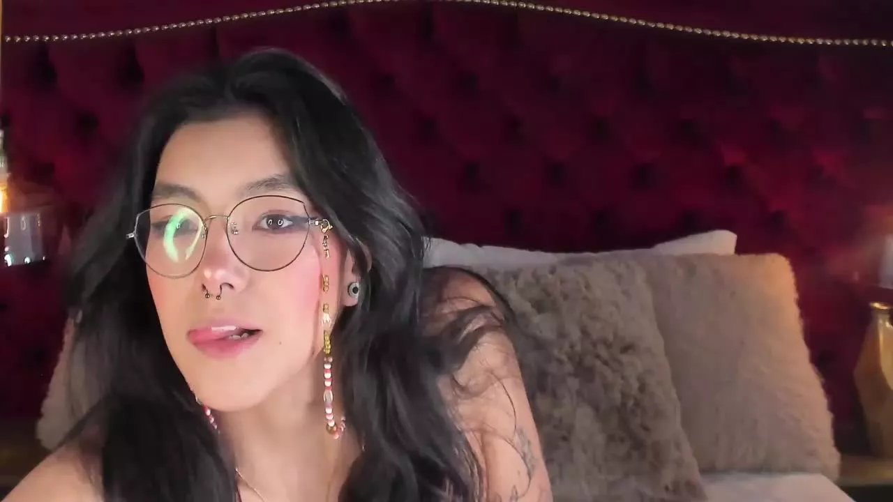 Offline KittyWest on Streamray