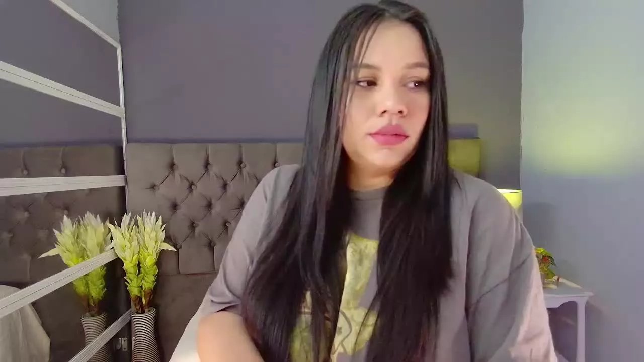 Offline LanaDeLove on Streamray