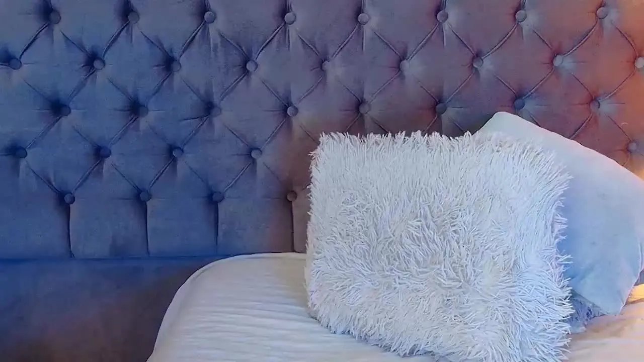 Offline LanaDeLove on Streamray