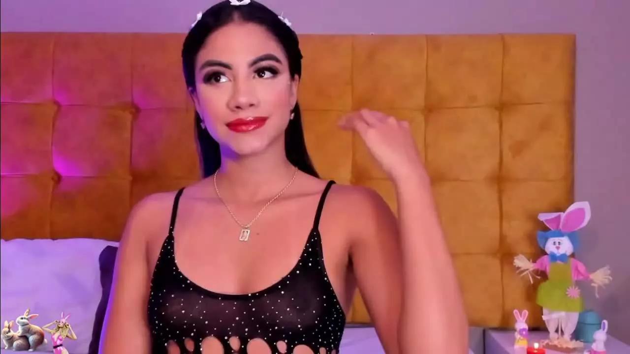 LunaThompson on Streamray 