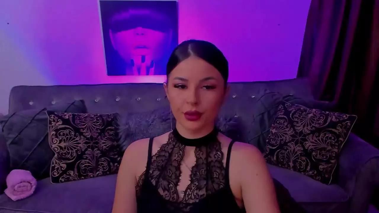 MadissonHotTS on Streamray 
