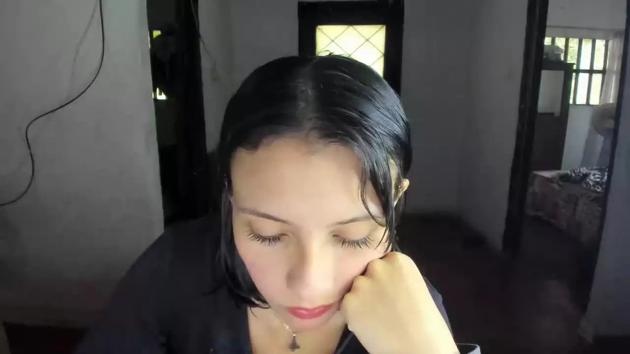 Offline MarianaRabit on Streamray