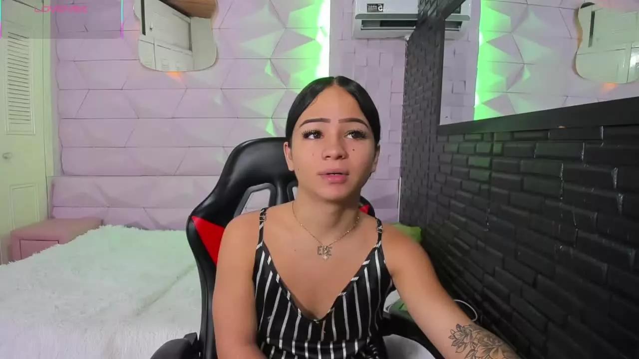 NahomiSanchezTS on Streamray 