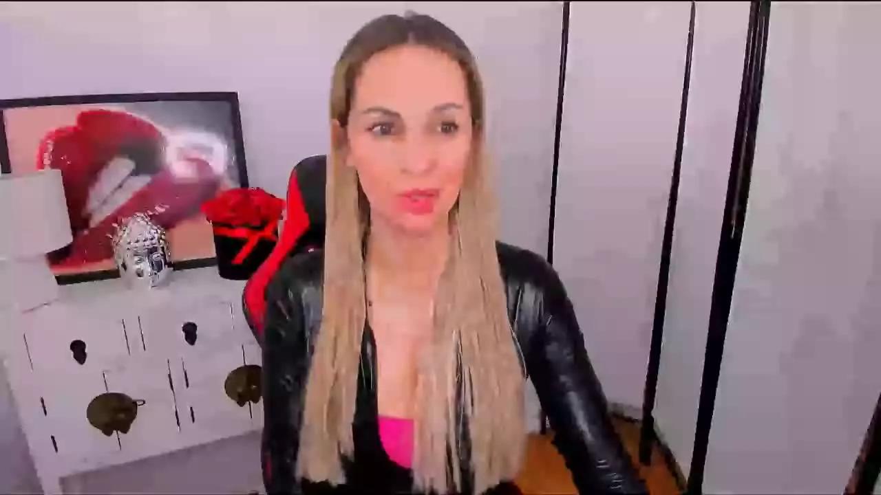PamelaFun on Streamray 