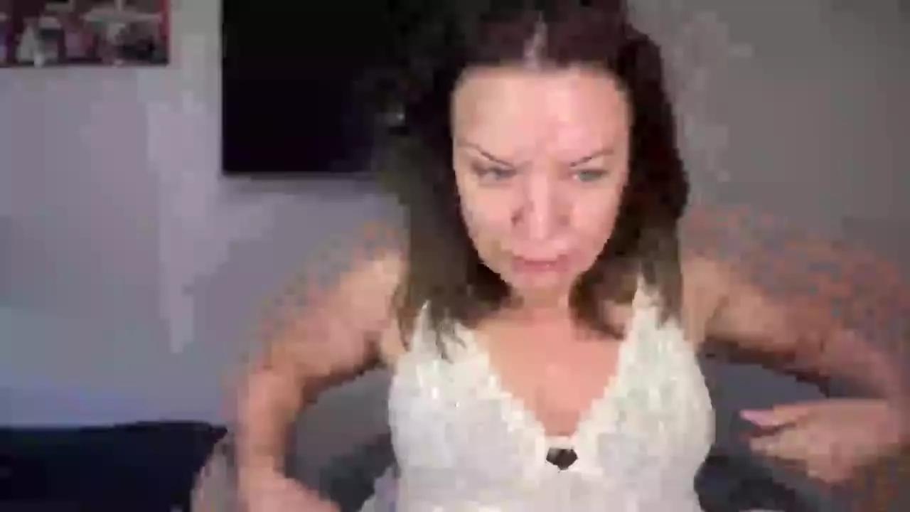 RachelCat on Streamray 