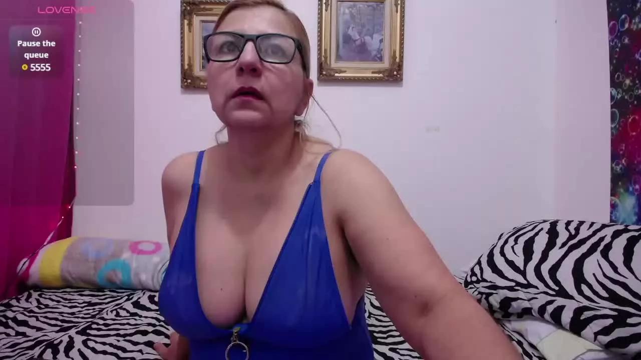 razzisweet on Streamray 