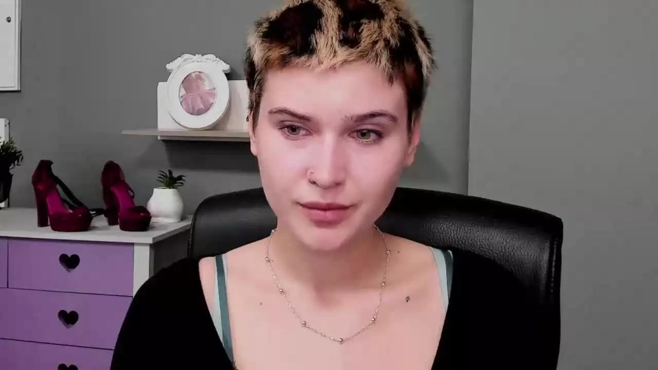 sarahPASSION on Streamray 