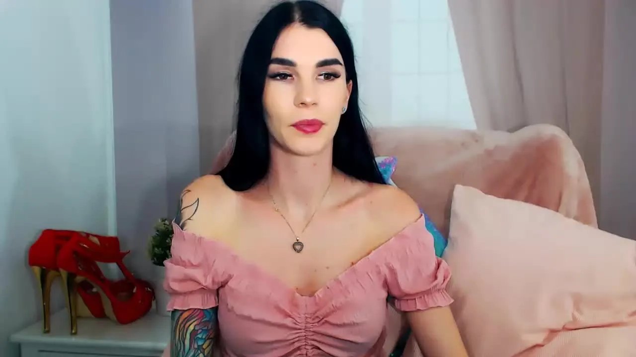 Offline SofiaBrunett on Streamray