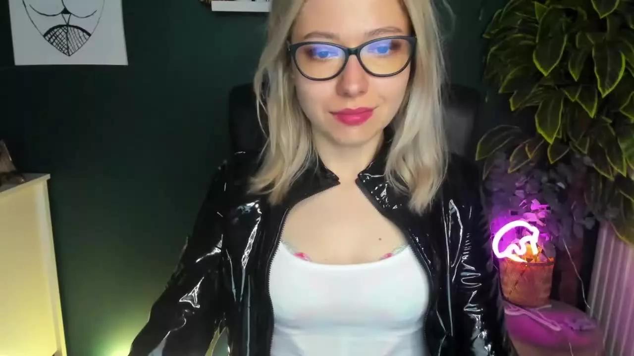 tasty_Heidi on Streamray 