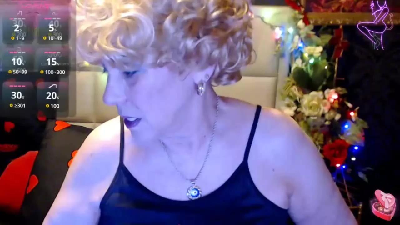 tendergranny on Streamray 