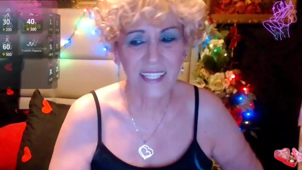 tendergranny on Streamray 