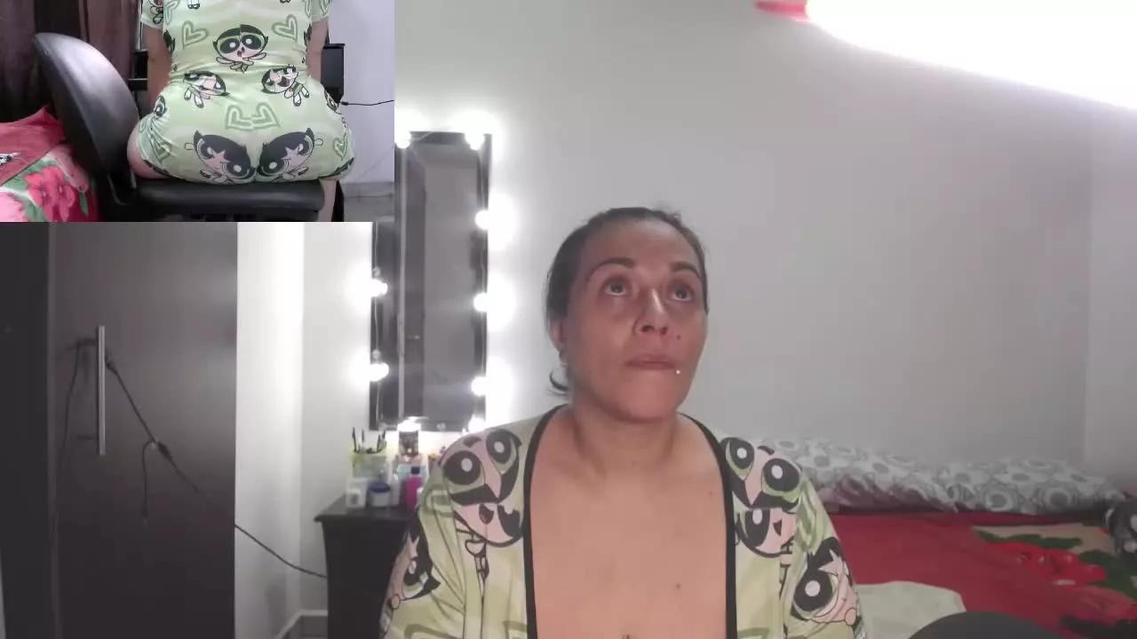 zoe_hot on Streamray 