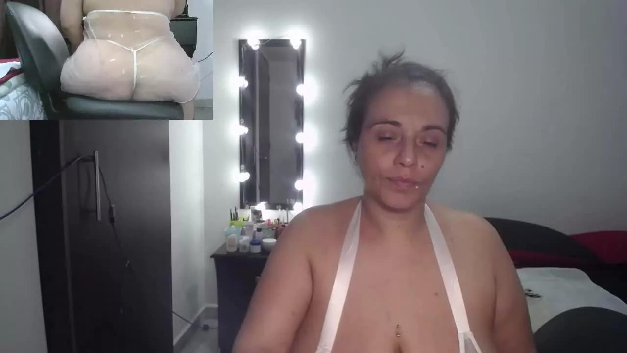 zoe_hot on Streamray 