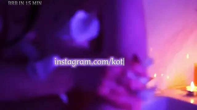 -Kottyaa- on StripChat 