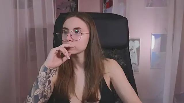 _AnnaStark_ on StripChat 