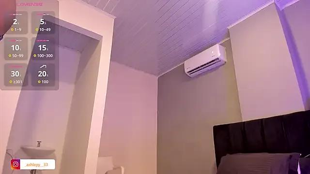 _Ashley_33 from StripChat