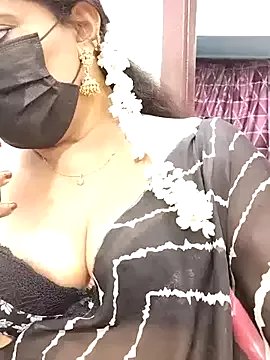 Offline abinaya26 on StripChat