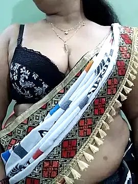 Offline abinaya26 on StripChat