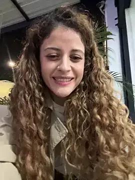 alana15 on StripChat 