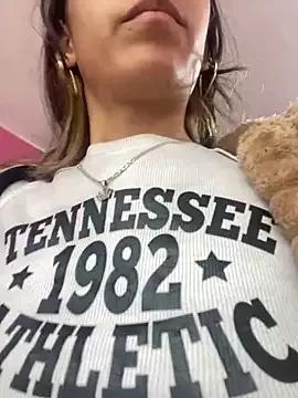 Alaska_euphoria on StripChat 