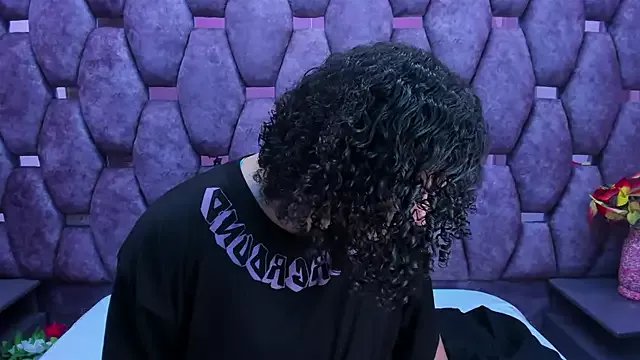 Freechat AlaSmith on StripChat