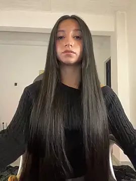 Group aly_golden_ on StripChat